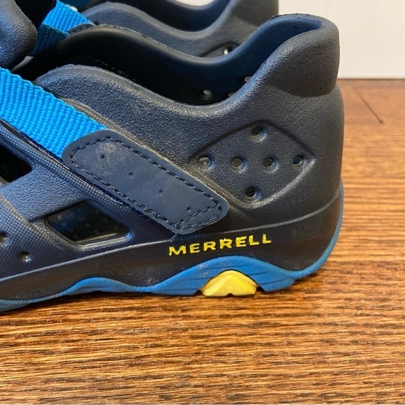 Merrell | Hydro Canyon Kids Water Friendly lightweight Sandal in Blue Size 2 - Picture 5 of 12